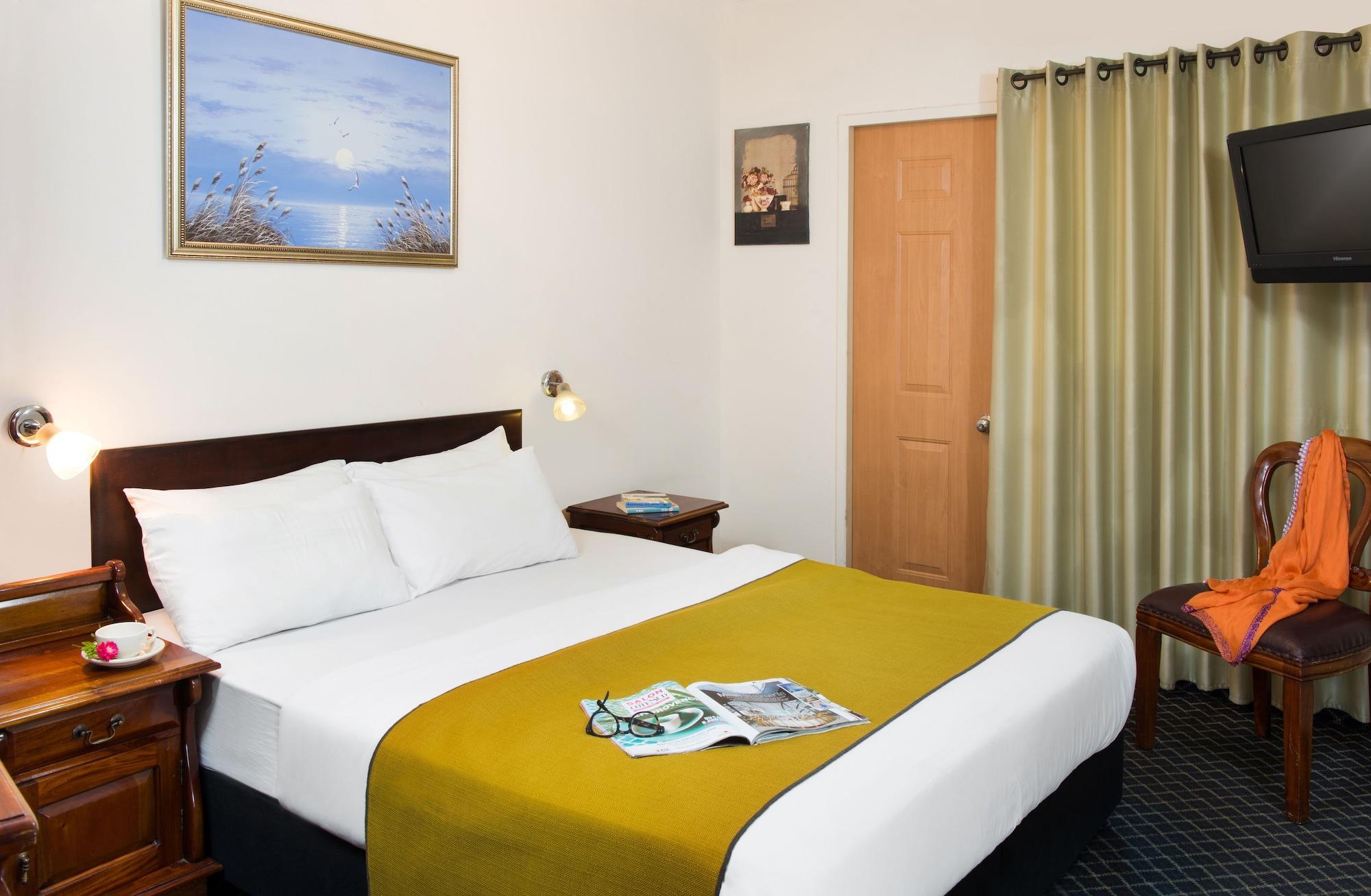 Sun City Hotel Tel Aviv Buitenkant foto